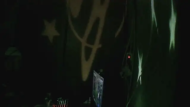 Snapshot of perversalus chatting on February 23, 2026, 9:28 am perversalus online show from February 23, 2026, 9:28 am