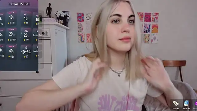 Snapshot of pawpaws chatting on October 18, 2025, 7:20 am pawpaws online show from October 18, 2025, 7:20 am