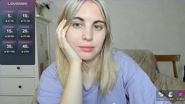 Snapshot of pawpaws chatting on October 25, 2025, 9:50 am pawpaws online show from October 25, 2025, 9:50 am