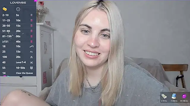 pawpaws online show from November 8, 2025, 9:53 am