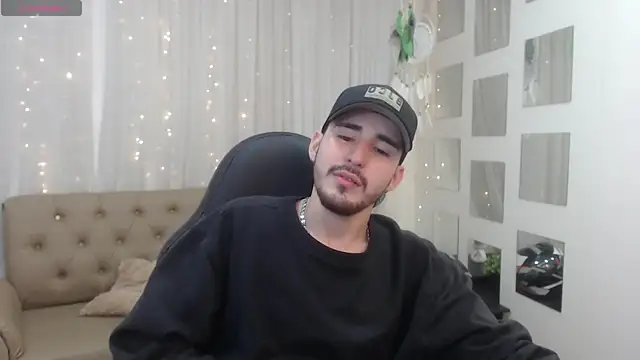 DmitriSanders online show from December 29, 2024, 3:35 pm