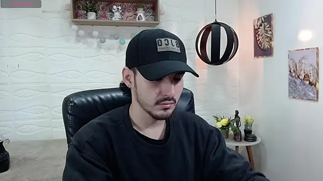 DmitriSanders online show from January 25, 2025, 12:37 pm