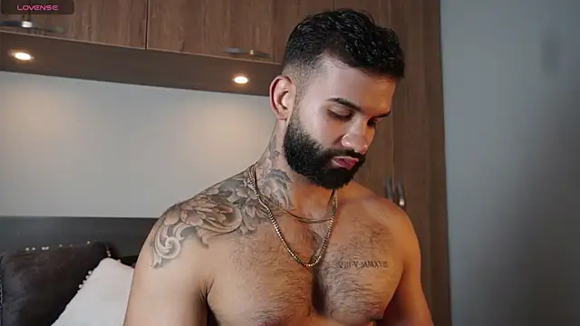 MarkHazze online show from September 13, 2025, 7:46 pm