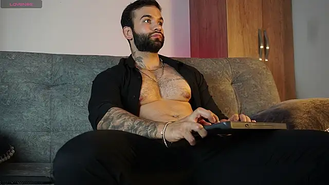 MarkHazze online show from October 30, 2025, 9:04 pm