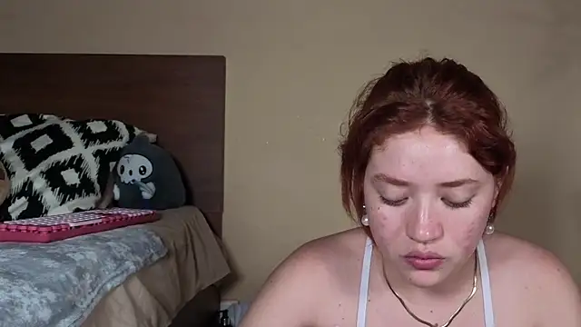 Snapshot of Ivanna_Diamon chatting on February 22, 2026, 12:34 am Ivanna Diamon online show from February 22, 2026, 12:34 am