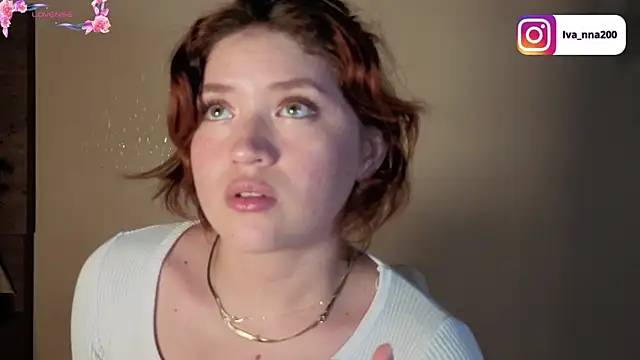 Snapshot of Ivanna_Diamon chatting on April 2, 2026, 2:42 am Ivanna Diamon online show from April 2, 2026, 2:42 am