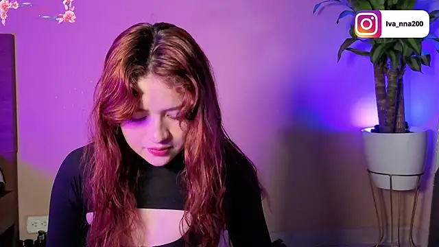 Snapshot of Ivanna_Diamon chatting on April 3, 2026, 2:09 am Ivanna Diamon online show from April 3, 2026, 2:09 am