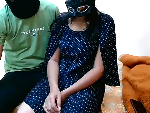 Snapshot of Queen_savi chatting on January 26, 2025, 4:41 pm Queen savi online show from January 26, 2025, 4:41 pm