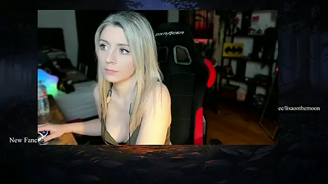 Lisaonthemoon online show from March 5, 2025, 5:39 pm
