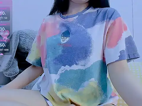 Linh diudang online show from August 4, 2026, 2:15 am