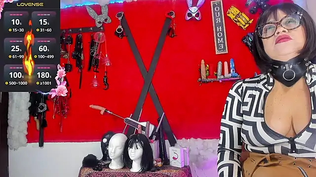 jena derboo online show from October 5, 2025, 10:24 am