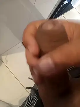 dredre1069 online show from January 14, 2025, 2:00 pm