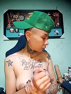 real fenix online show from October 25, 2025, 2:08 am