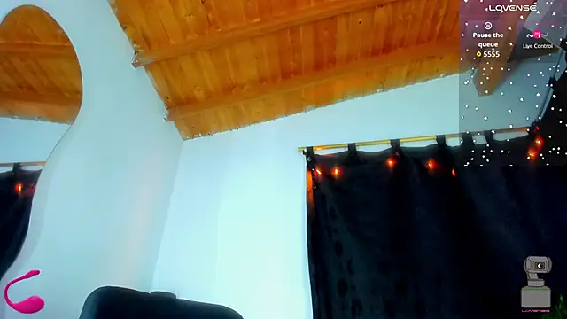 Snapshot of esteveen_ortegas_ chatting on September 16, 2025, 8:48 am esteveen ortegas  online show from September 16, 2025, 8:48 am