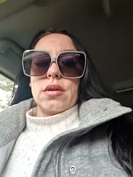 Snapshot of -Pupsiki- chatting on March 19, 2026, 6:28 am -Pupsiki- online show from March 19, 2026, 6:28 am