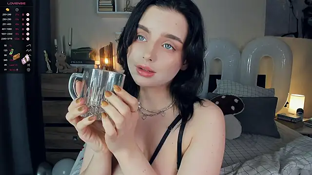 TefFfish online show from February 9, 2025, 10:54 pm