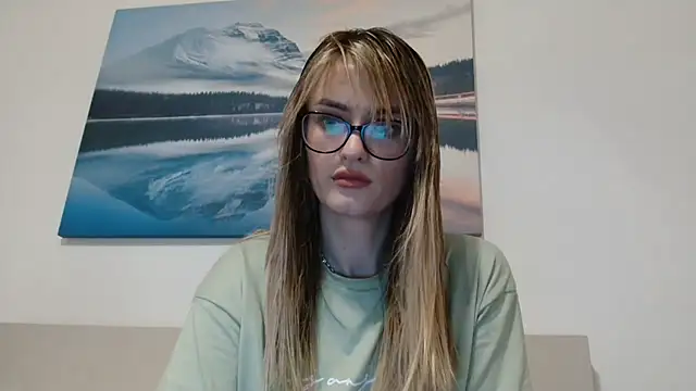 Snapshot of hotjessyca chatting on March 10, 2025, 5:54 am hotjessyca online show from March 10, 2025, 5:54 am