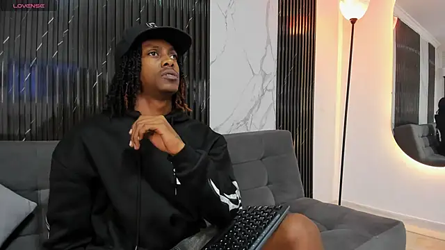 BRYXXXON1 online show from December 10, 2024, 11:22 am