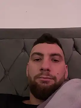 Snapshot of balamuc97 chatting on December 5, 2025, 11:41 am balamuc97 online show from December 5, 2025, 11:41 am