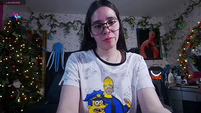 Elizabeth77  online show from December 15, 2024, 11:01 am