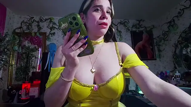 Elizabeth77  online show from October 17, 2025, 8:22 pm