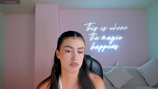 Snapshot of PaulinaSantos_ chatting on September 25, 2025, 7:28 pm PaulinaSantos online show from September 25, 2025, 7:28 pm