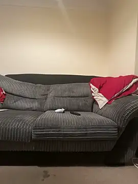 Snapshot of LondonTeffy chatting on December 20, 2024, 10:22 pm LondonTeffy online show from December 20, 2024, 10:22 pm