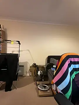 Snapshot of LondonTeffy chatting on January 7, 2025, 10:41 pm LondonTeffy online show from January 7, 2025, 10:41 pm