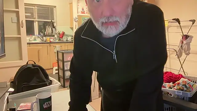 Snapshot of LondonTeffy chatting on February 14, 2025, 10:14 pm LondonTeffy online show from February 14, 2025, 10:14 pm