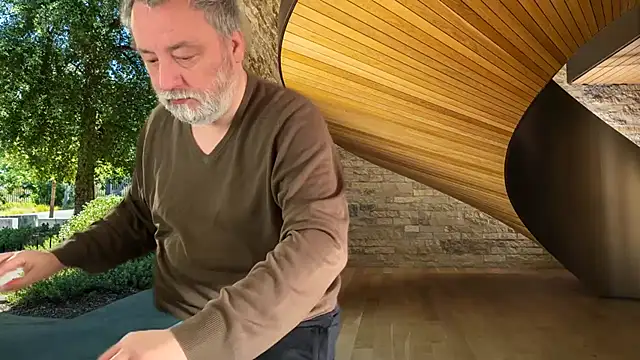 Snapshot of LondonTeffy chatting on February 21, 2025, 11:33 am LondonTeffy online show from February 21, 2025, 11:33 am