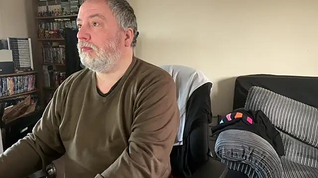 Snapshot of LondonTeffy chatting on February 24, 2025, 12:37 pm LondonTeffy online show from February 24, 2025, 12:37 pm