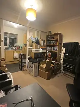 LondonTeffy online show from November 14, 2025, 10:18 pm