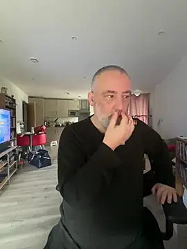 LondonTeffy online show from March 24, 2026, 9:36 am