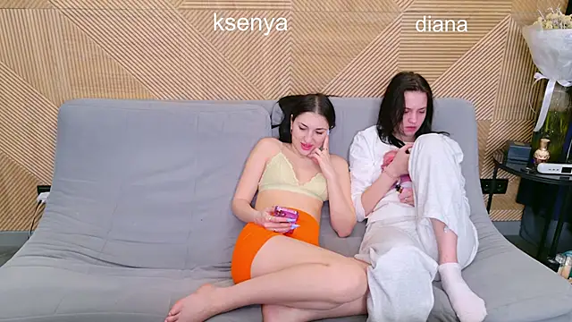 Snapshot of Ksenny chatting on March 6, 2026, 4:42 am Ksenny online show from March 6, 2026, 4:42 am