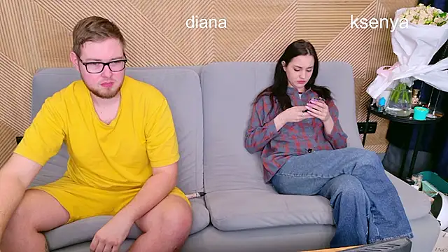 Snapshot of Ksenny chatting on March 15, 2026, 3:56 am Ksenny online show from March 15, 2026, 3:56 am