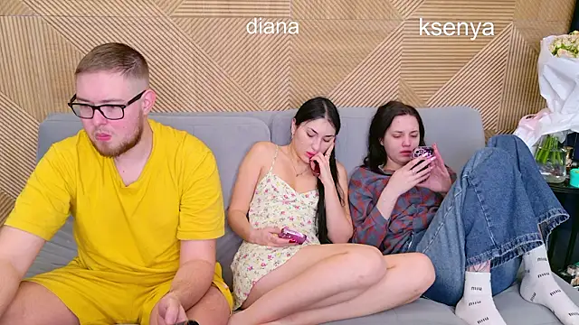 Snapshot of Ksenny chatting on March 16, 2026, 3:45 am Ksenny online show from March 16, 2026, 3:45 am