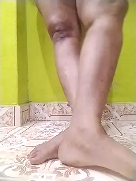 Tamilpriya46 online show from October 2, 2025, 5:09 pm