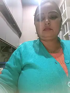 Snapshot of Dianaa9 chatting on January 6, 2025, 6:52 pm Dianaa9 online show from January 6, 2025, 6:52 pm