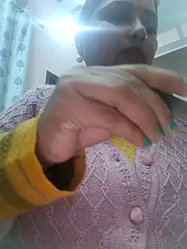 Dianaa9 online show from January 7, 2025, 5:31 pm