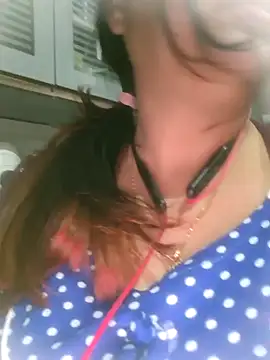 Snapshot of Dianaa9 chatting on February 12, 2025, 10:46 am Dianaa9 online show from February 12, 2025, 10:46 am