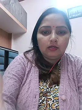 Snapshot of Dianaa9 chatting on February 13, 2025, 3:35 pm Dianaa9 online show from February 13, 2025, 3:35 pm