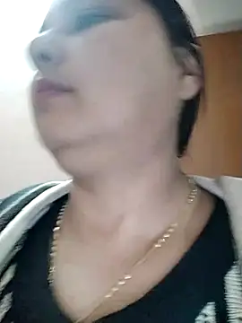 Snapshot of Dianaa9 chatting on February 18, 2025, 5:21 pm Dianaa9 online show from February 18, 2025, 5:21 pm