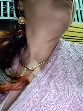 Snapshot of Dianaa9 chatting on February 24, 2025, 1:42 pm Dianaa9 online show from February 24, 2025, 1:42 pm