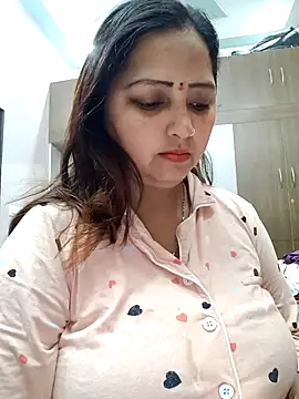 Snapshot of Dianaa9 chatting on February 27, 2025, 1:48 am Dianaa9 online show from February 27, 2025, 1:48 am