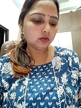 Snapshot of Dianaa9 chatting on March 3, 2025, 2:48 pm Dianaa9 online show from March 3, 2025, 2:48 pm