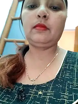 Snapshot of Dianaa9 chatting on March 7, 2025, 10:24 am Dianaa9 online show from March 7, 2025, 10:24 am