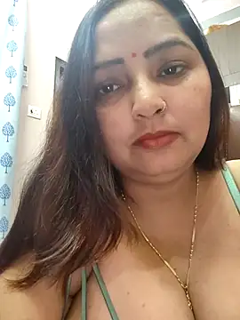 Snapshot of Dianaa9 chatting on March 12, 2025, 9:03 pm Dianaa9 online show from March 12, 2025, 9:03 pm