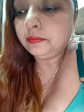 Snapshot of Dianaa9 chatting on September 11, 2025, 6:19 pm Dianaa9 online show from September 11, 2025, 6:19 pm