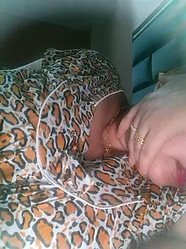 Snapshot of Dianaa9 chatting on September 29, 2025, 9:47 am Dianaa9 online show from September 29, 2025, 9:47 am