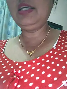 Snapshot of Dianaa9 chatting on October 13, 2025, 5:07 am Dianaa9 online show from October 13, 2025, 5:07 am